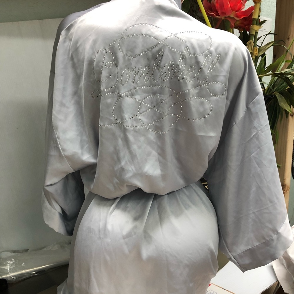 Victoria’s Secret Bombshell Satin Kimono Robe